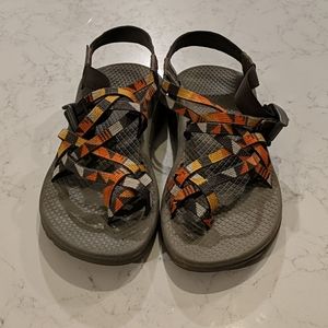 Chacos with toestrap